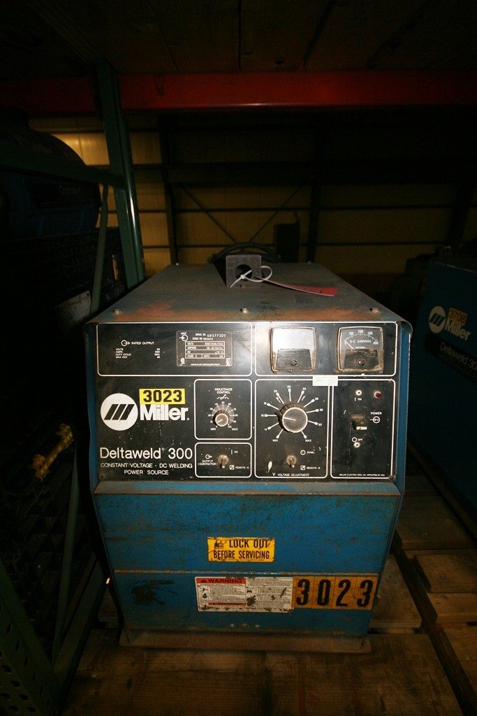 Miller Deltaweld 300 Welder