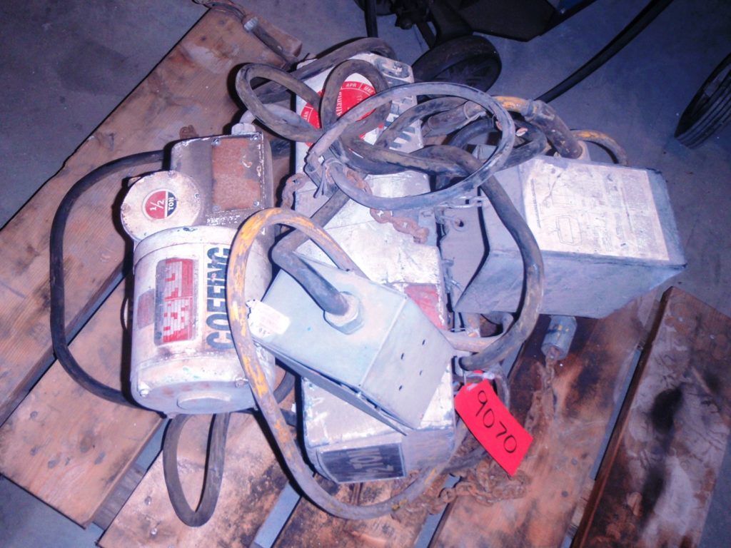 Duff Norton 1/2 Ton Hoist, Pendant Controlled