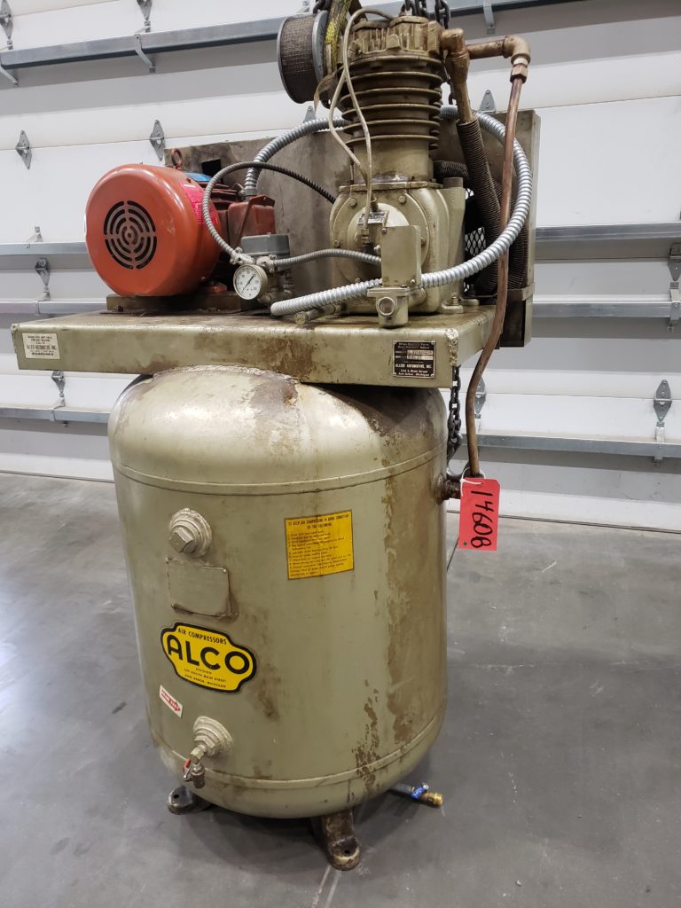 7.5 HP Vertical Air Compressor