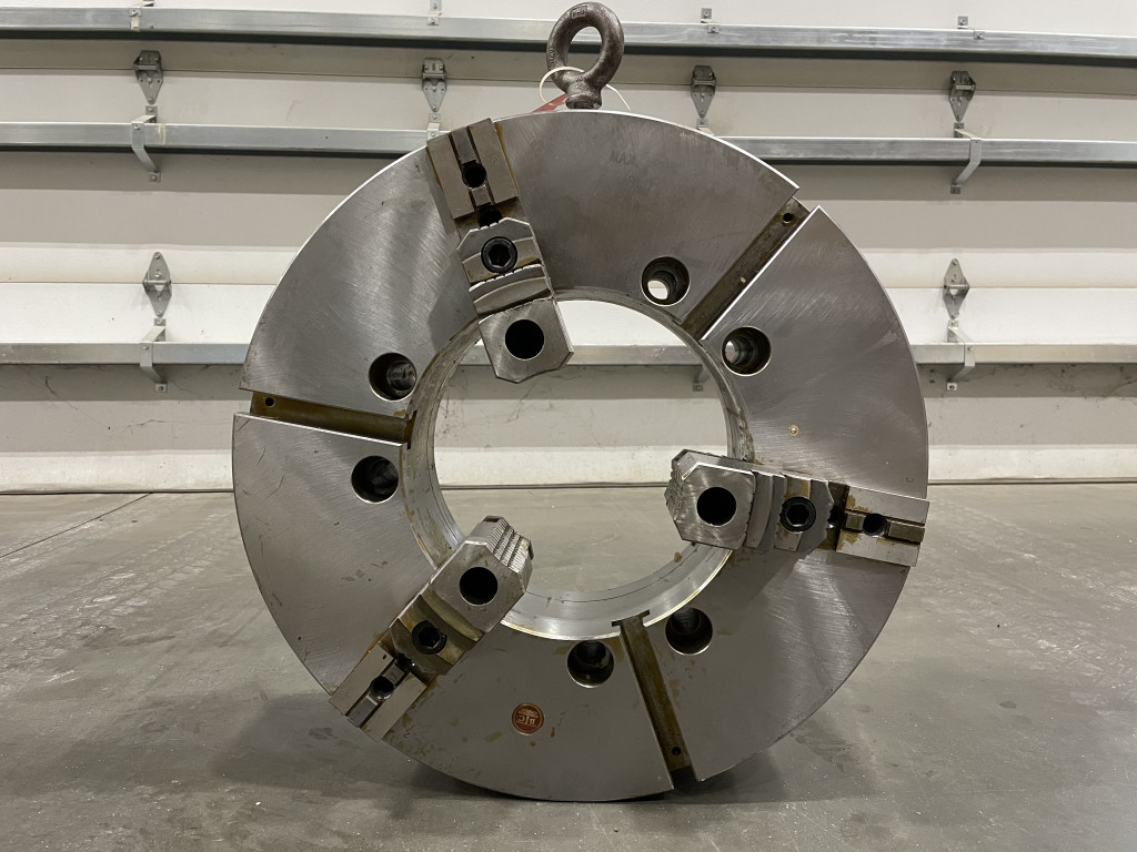 BTC 25" Three Jaw Manual Chuck - NEW