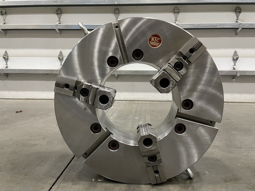 BTC 25" Three Jaw Manual Chuck, 12.5" Bore - NEW