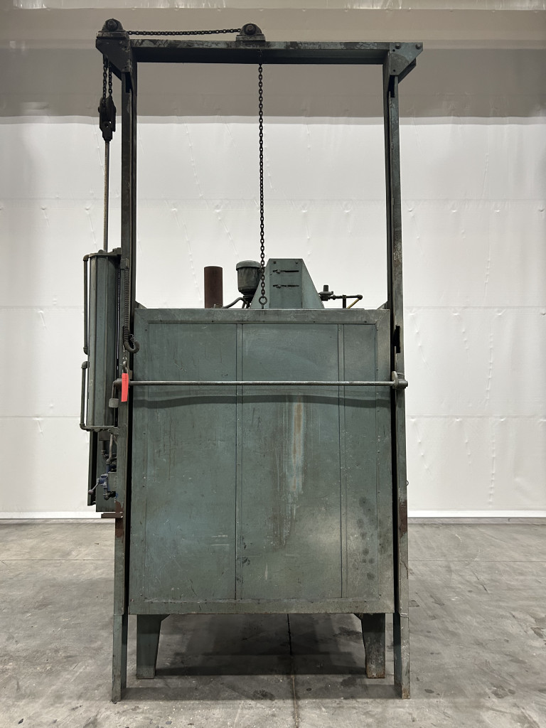 Batch Oven 1,200 Degrees, 66" x 63" x 153"