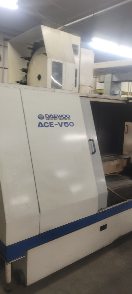 Daewoo ACE-V50 Vertical Machining Center
