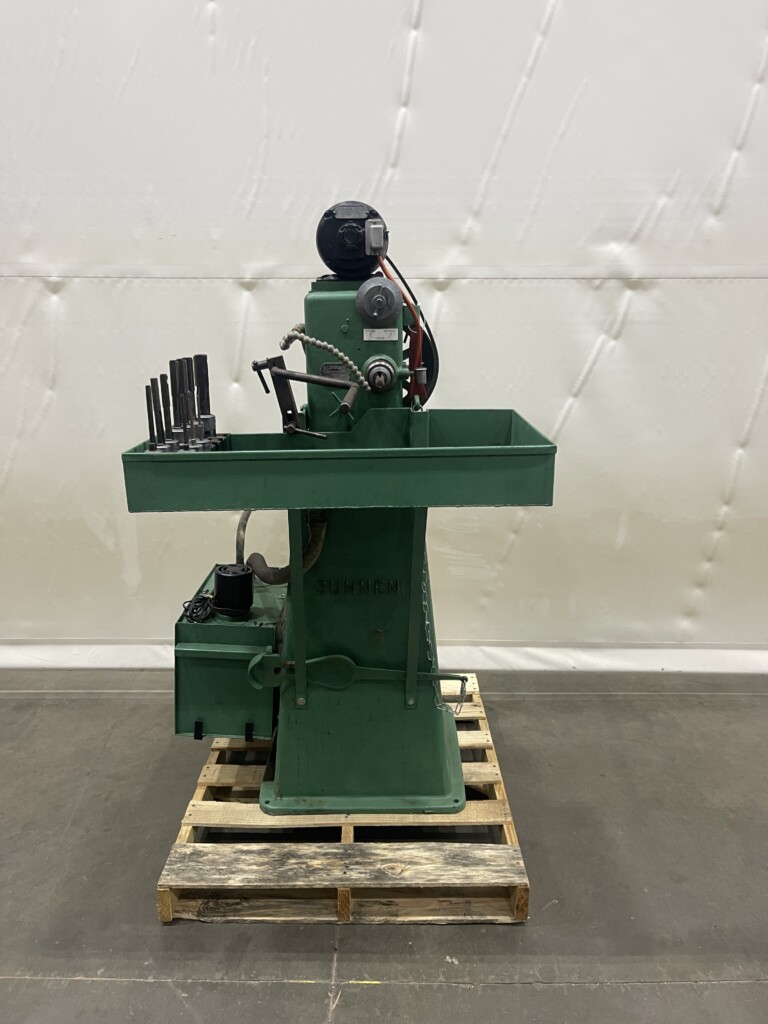 Sunnen Machine
