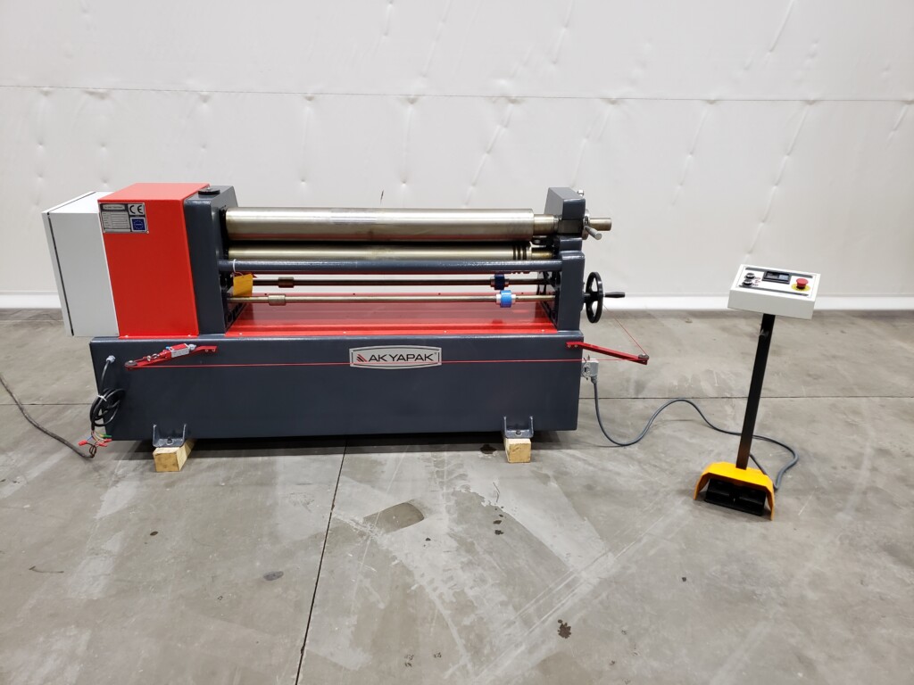 Akyapak ASM140-12/5.0 (4' x 1/4") 3 Roll Plate Bending Roll - NEW